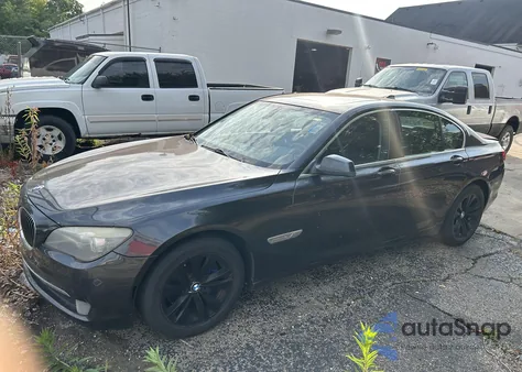 2011 BMW 740I из США, поврежденный, VIN WBAKA4C59BC392172